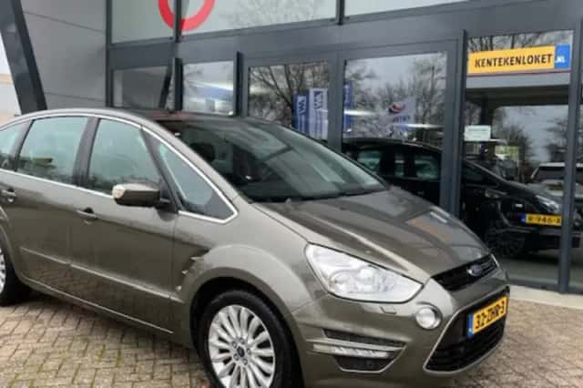 Ford S Max (2012)
