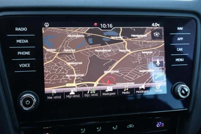 Škoda Octavia (2019) thumbnail 23