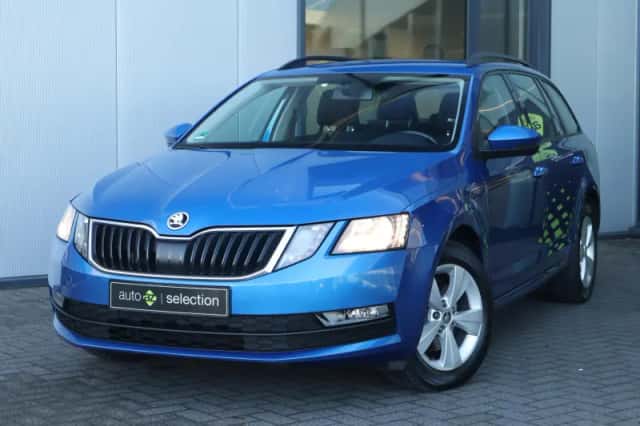 Škoda Octavia (2019) thumbnail 36
