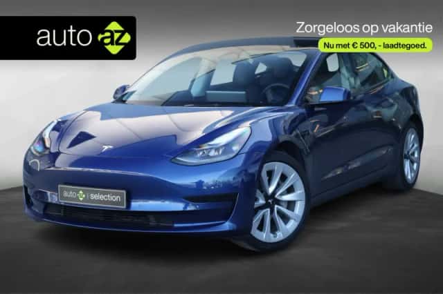 Tesla Model 3 (2022)