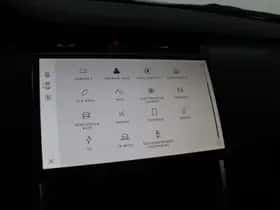 Land Rover Discovery Sport (2025) thumbnail 34