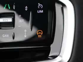 Land Rover Discovery Sport (2025) thumbnail 42