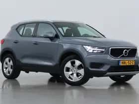Volvo XC40 (2022)
