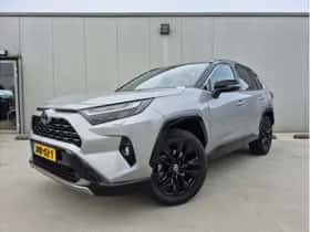 Toyota RAV4 (2024)