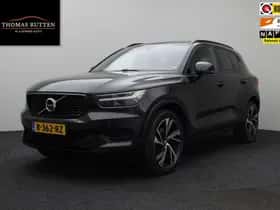 Volvo XC40 (2022)