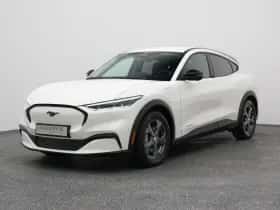Ford Mustang (2023)