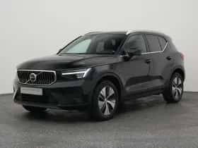 Volvo XC40 (2022)