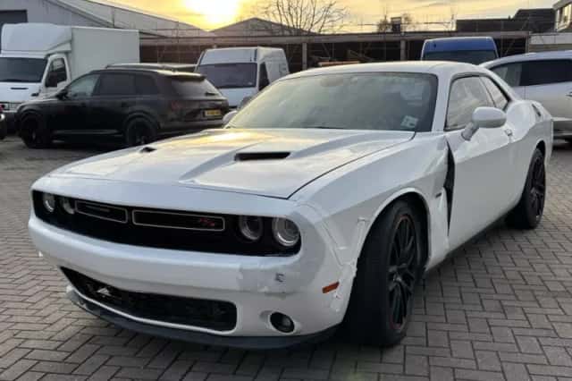 Dodge Challenger (2016)