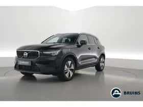 Volvo XC40 (2022)
