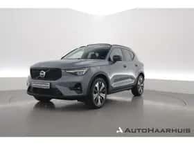 Volvo XC40 (2022)