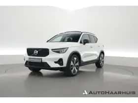 Volvo XC40 (2022)