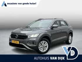Volkswagen T-Roc (2023)