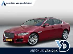 Jaguar XE (2015)