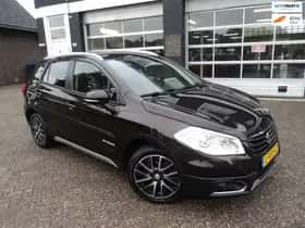 Suzuki SX4 S-Cross (2015)