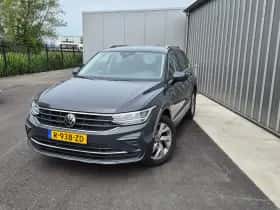 Volkswagen Tiguan (2022)