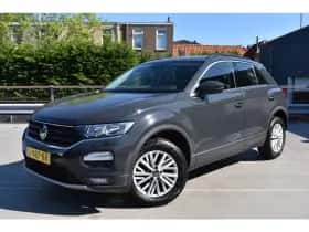 Volkswagen T-Roc (2021)