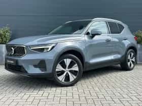 Volvo XC40 (2022)