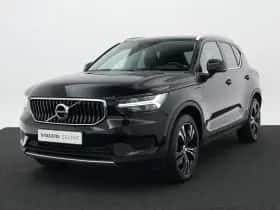 Volvo XC40 (2022)