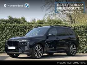 BMW X7 (2023)