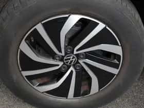 Volkswagen Polo (2022) thumbnail 2