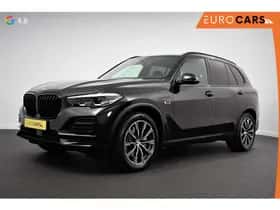 BMW X5 (2021)