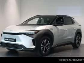 Toyota bZ4X (2024)