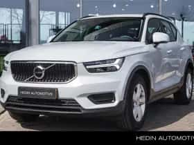 Volvo XC40 (2022)