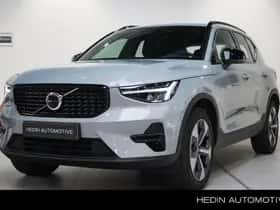 Volvo XC40 (2025)