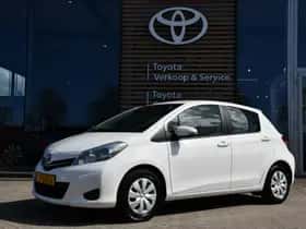 Toyota Yaris (2012)
