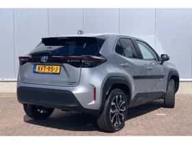 Toyota Yaris Cross (2022) thumbnail 2