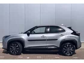 Toyota Yaris Cross (2022) thumbnail 3