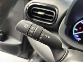 Toyota Yaris Cross (2022) thumbnail 9