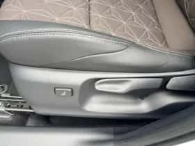Toyota Yaris Cross (2022) thumbnail 11