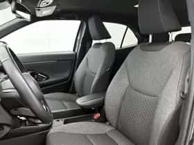 Toyota Yaris_Cross (2024) thumbnail 16