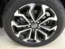 Toyota Yaris_Cross (2024) thumbnail 23