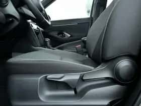 Toyota Yaris Cross (2024) thumbnail 13