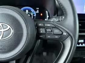 Toyota Yaris Cross (2024) thumbnail 16