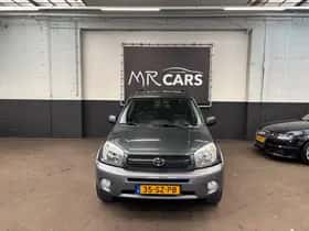 Toyota RAV4 (2004)
