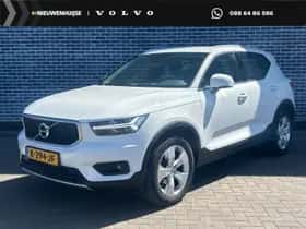 Volvo XC40 (2021)