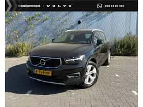 Volvo XC40 (2021)