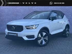 Volvo XC40 (2021)
