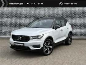 Volvo XC40 (2021)