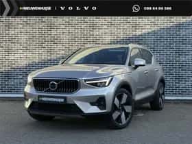 Volvo XC40 (2022)