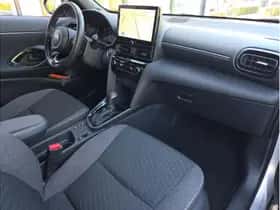 Toyota Yaris Cross (2025) thumbnail 21