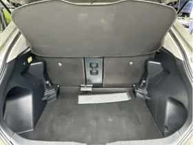 Toyota Yaris Cross (2024) thumbnail 12