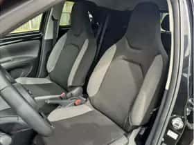 Toyota Aygo X (2022) thumbnail 15