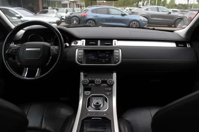 Land Rover Range Rover Evoque (2016) thumbnail 2