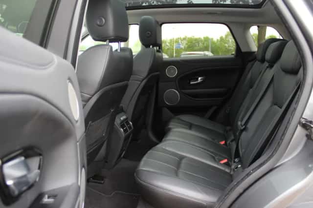 Land Rover Range Rover Evoque (2016) thumbnail 11