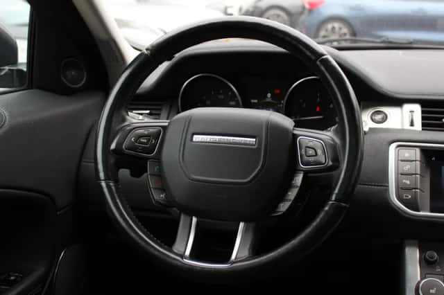 Land Rover Range Rover Evoque (2016) thumbnail 17