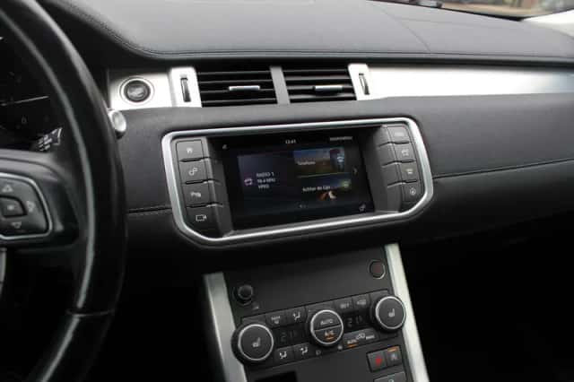 Land Rover Range Rover Evoque (2016) thumbnail 19